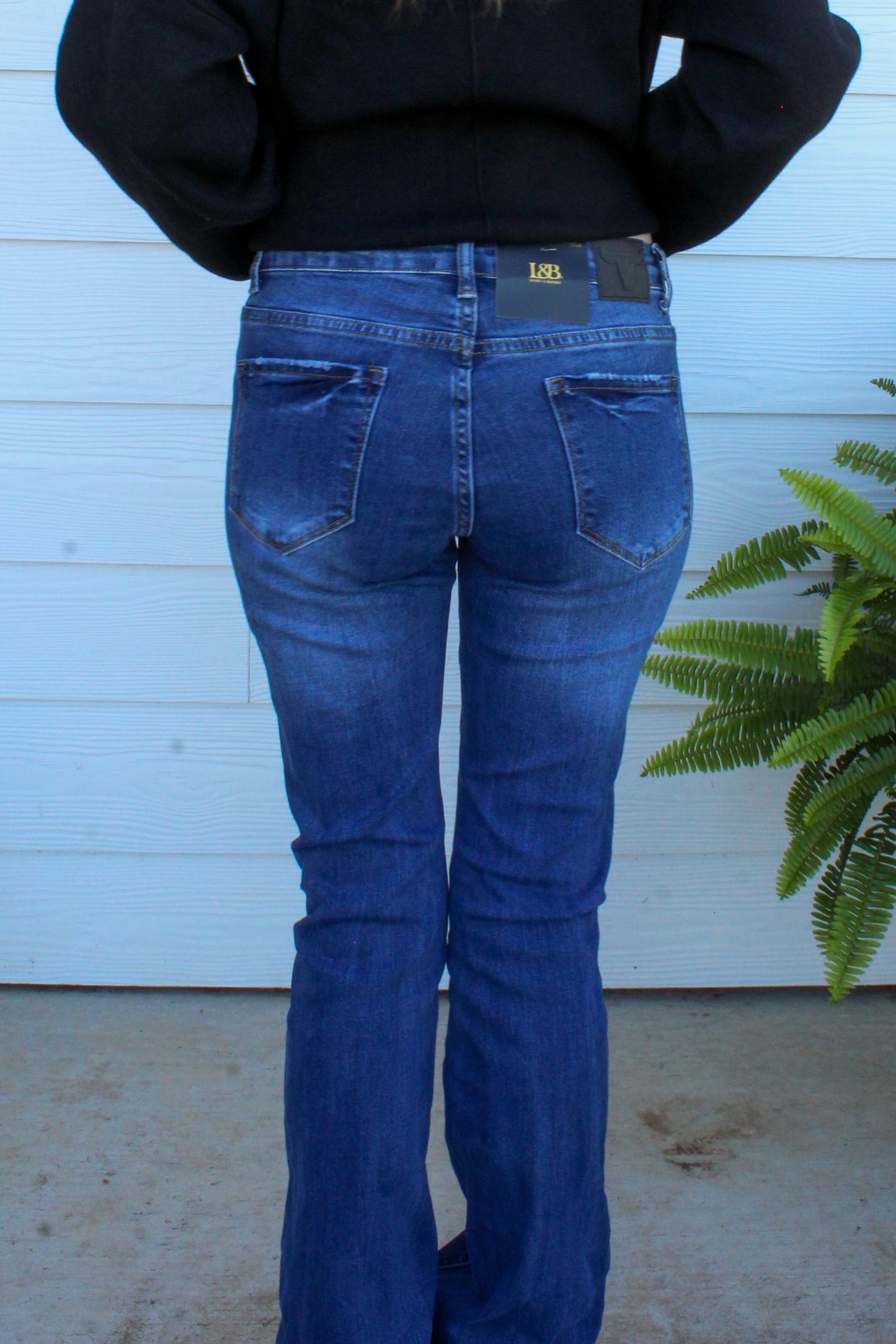 Everyday Jeans - Medium Wash