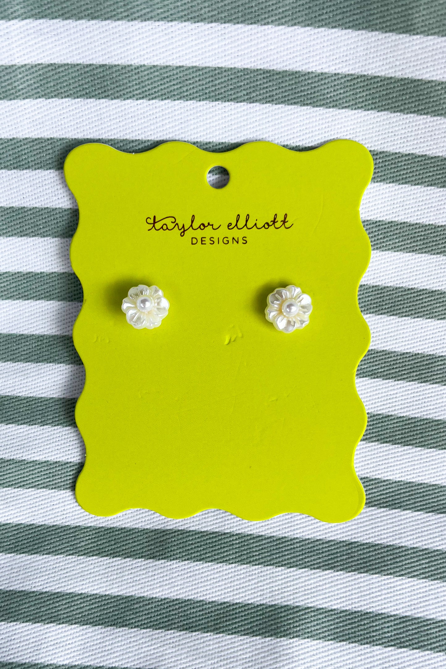 Amelia Studs - White