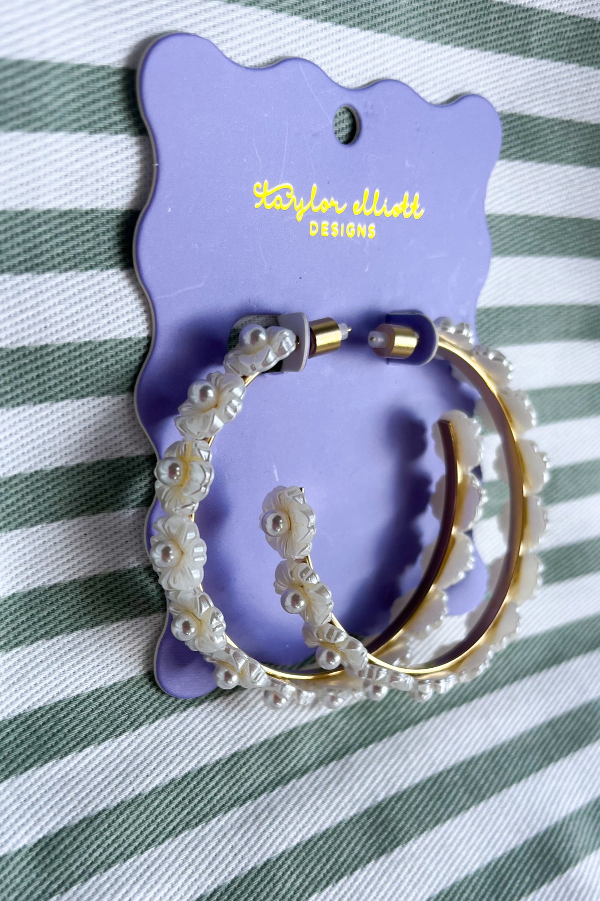 Amelia Large Hoops - White