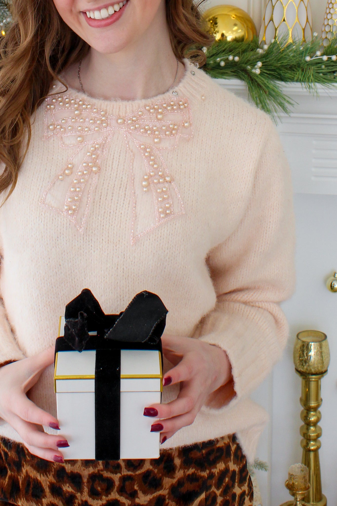 Topped With A Bow Sweater - Baby Pink