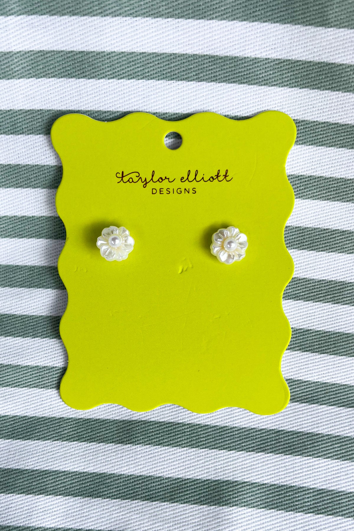 Amelia Studs - White