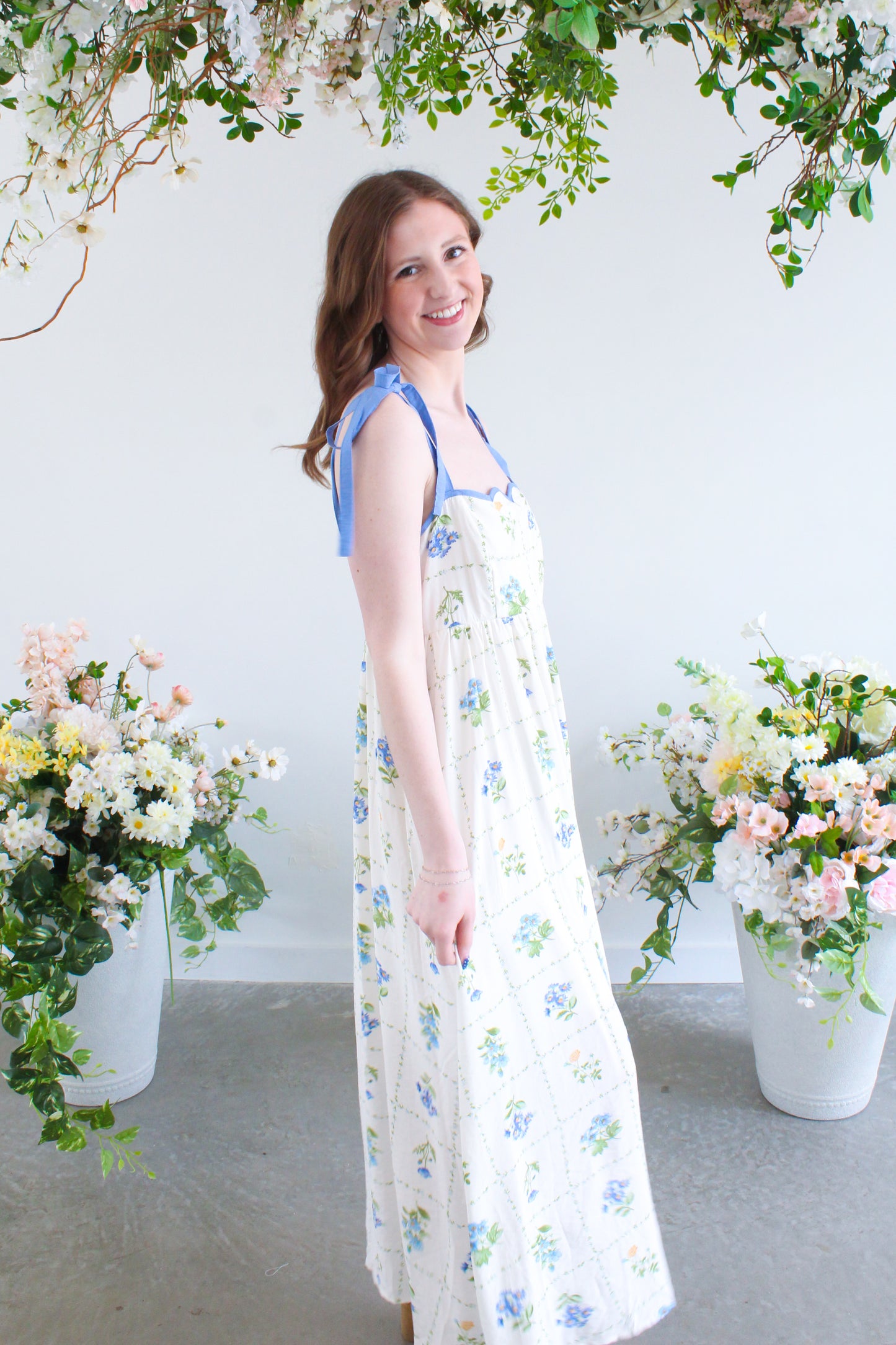 Daydreaming Maxi Dress - White Floral