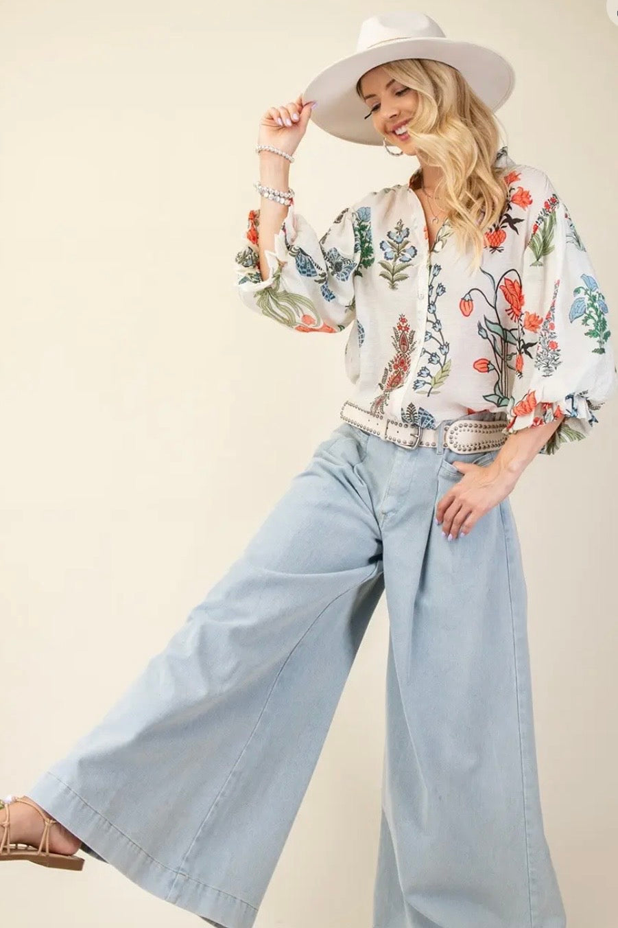 PLUS About Time Top - White